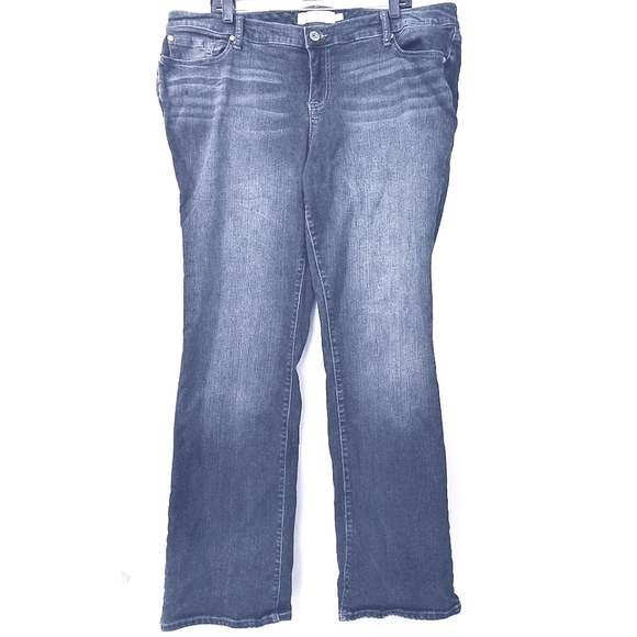 20T Torrid Boot Cut Jeans